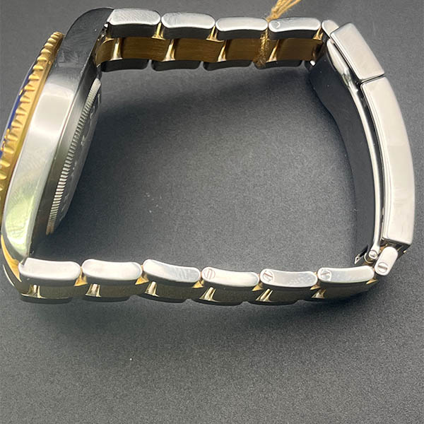 Rolex Submariner Date "Bluesy" 40MM Blue Dial Two-Tone Oyster Bracelet (116613)